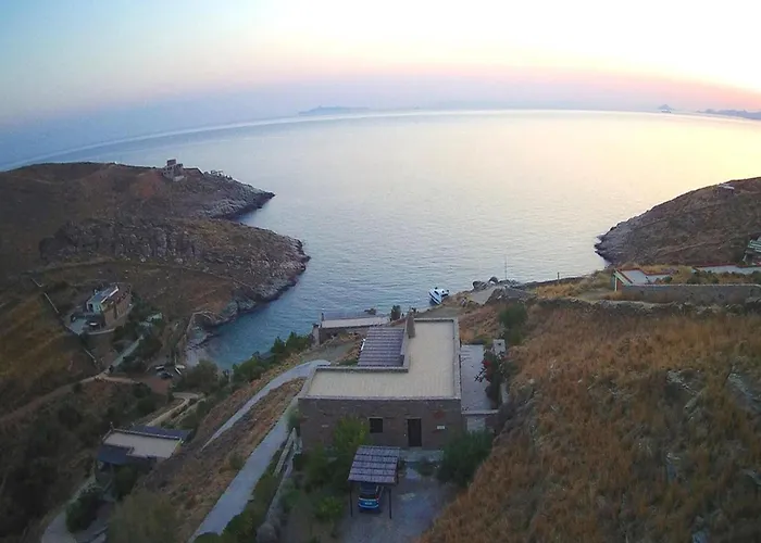 Chic Greek Hideaway, Your Stylish Retreat