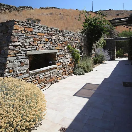 Chic Greek Hideaway, Your Stylish Retreat Korissia (Kea)