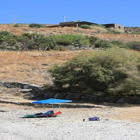 Chic Greek Hideaway, Your Stylish Retreat Appartement Korissia (Kea)