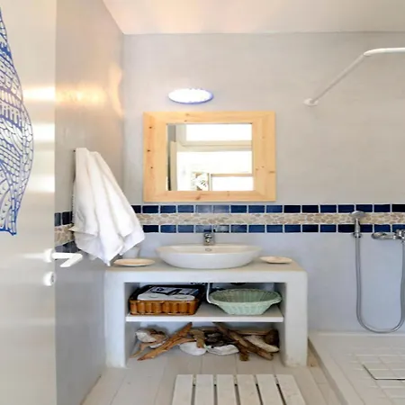 Chic Greek Hideaway, Your Stylish Retreat Appartement *