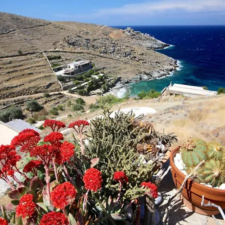 Appartement Chic Greek Hideaway, Your Stylish Retreat